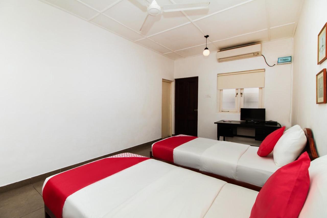 Sea View Hotel Colombo Exterior photo