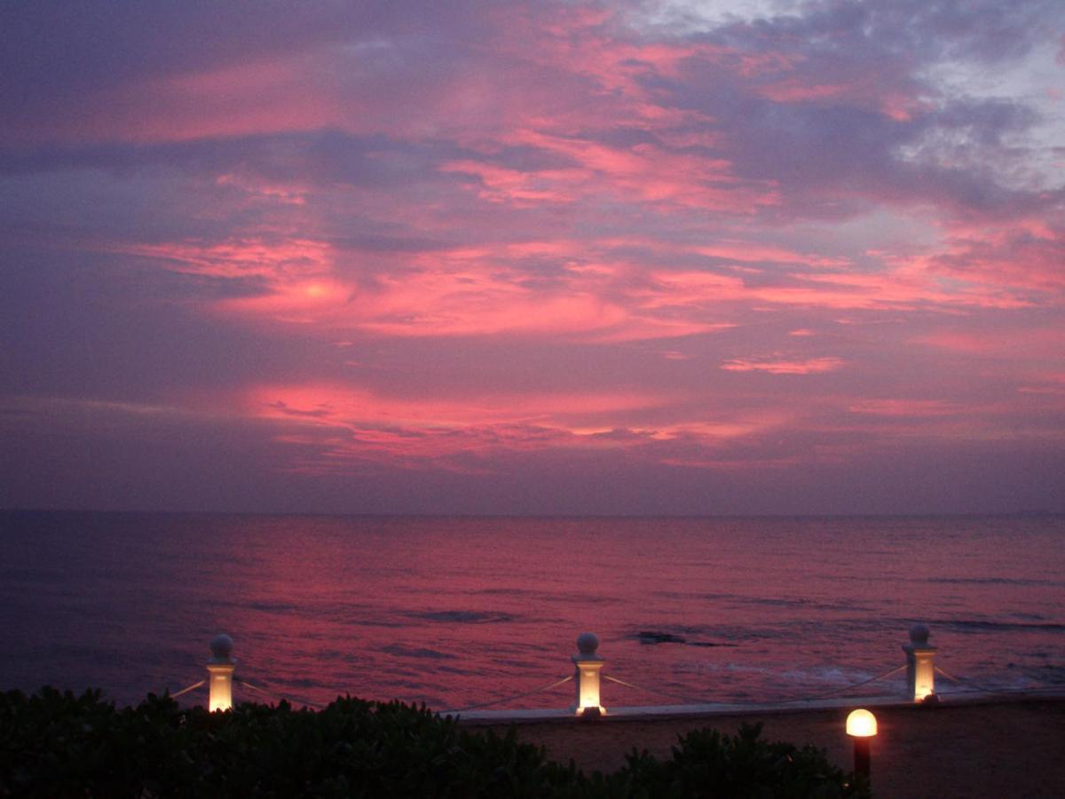 Sea View Hotel Colombo Exterior photo